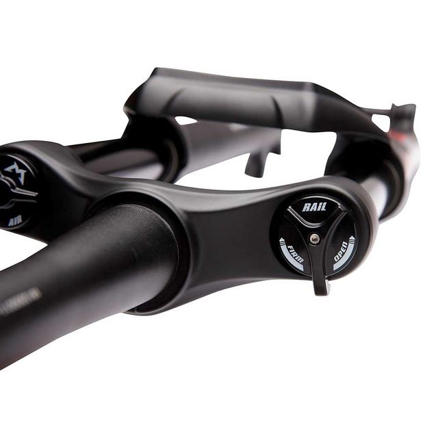 Marzocchi Bomber Z2 140 29 44 mm offset